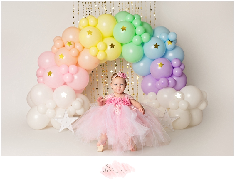 Calgary rainbow unicorn cake smash set with balloon garland