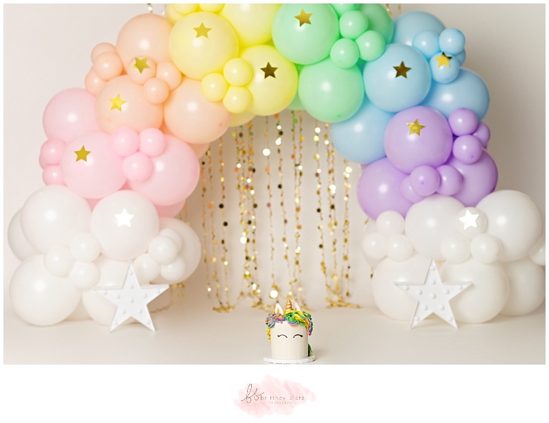 Calgary rainbow unicorn cake smash set with balloon garland